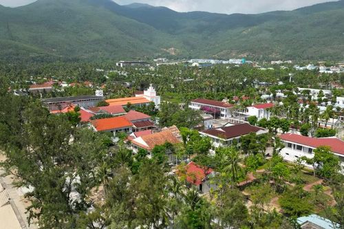 Sắp dời làng phong Quy Hòa, nhường đất cho 'siêu' dự án