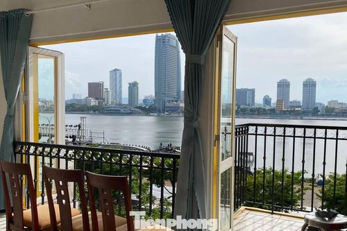 'Bỏng tay' mua chỗ ngồi xem pháo hoa quốc tế Đà Nẵng từ ban công
