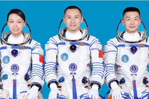 Trung Quốc phóng tàu vũ trụ Thần Châu 23 với sứ mệnh dài kỷ lục