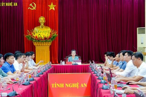 Bế mạc lớp bồi dưỡng nâng cao năng lực xử lý tình huống thực tiễn đối với đội ngũ cán bộ cơ sở