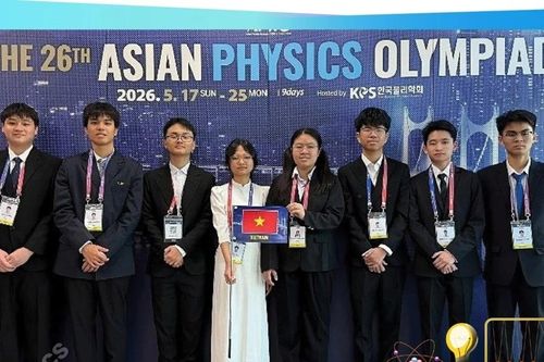 Học sinh Việt Nam vào top 8 Olympic Vật lý châu Á