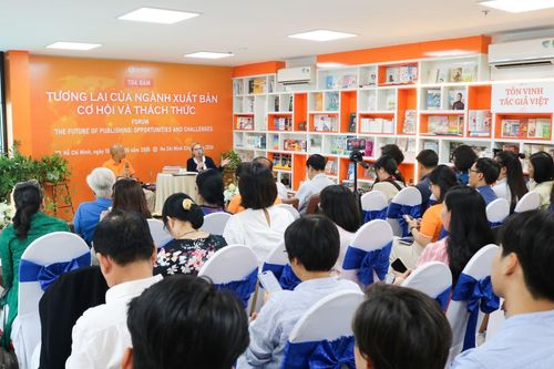 Văn học dịch trước thách thức môi trường số