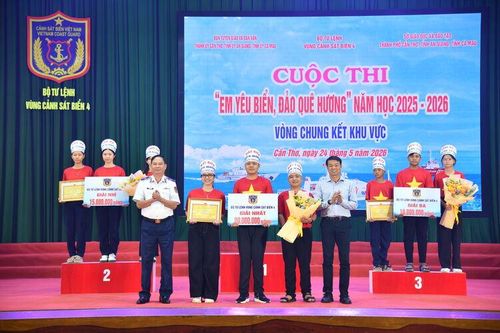 Bộ Tư lệnh Vùng Cảnh sát biển 4 tổ chức thành công vòng chung kết khu vực Cuộc thi 'Em yêu biển, đảo quê hương'
