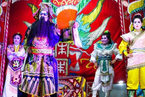 Tiếp sức cho nghệ thuật truyền thống