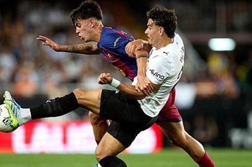Barcelona phung phí cơ hội, thảm bại 1-3 trước Valencia tại vòng hạ màn La Liga