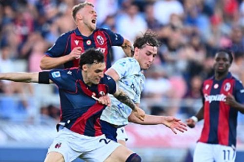 Inter Milan lội ngược dòng hòa kịch tính 3-3 trước Bologna ngày hạ màn Serie A