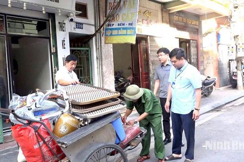 Phường Nam Định hoàn thành di dời các hộ dân tại khu nhà nguy hiểm số 181 và 207, đường Hoàng Văn Thụ