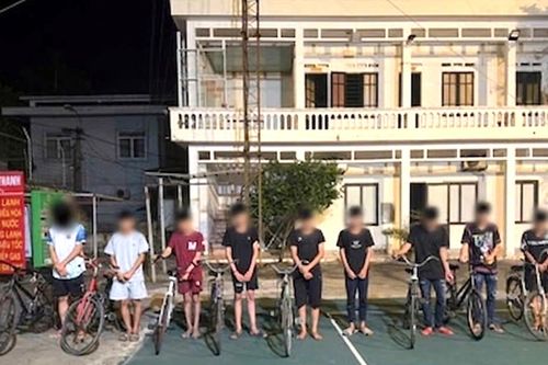 Hải Phòng: Xử lý 9 học sinh tụ tập, điều khiển xe đạp buông hai tay, lạng lách