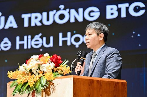 Đại học Bách khoa Hà Nội bắt tay doanh nghiệp đồng kiến tạo nguồn nhân lực 'Thực việc - Thực chiến'