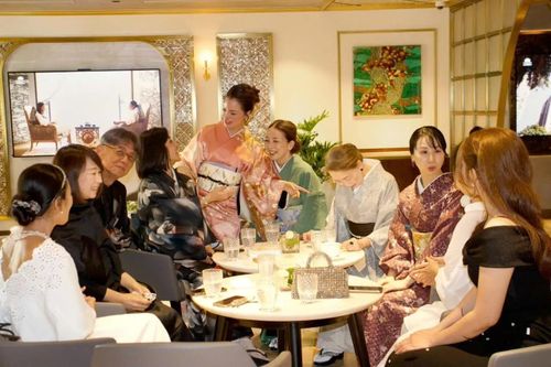 Matcha Kyoto: Khi một chén trà xanh trở thành khoảng lặng đẹp cho phụ nữ hiện đại