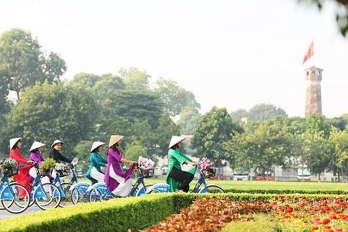 Hà Nội 'rực rỡ sắc màu' - cơ hội mới cho du lịch Thủ đô