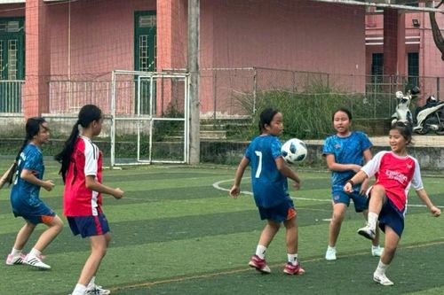VFF khảo sát và thúc đẩy phát triển bóng đá nữ tại Quảng Trị và Huế