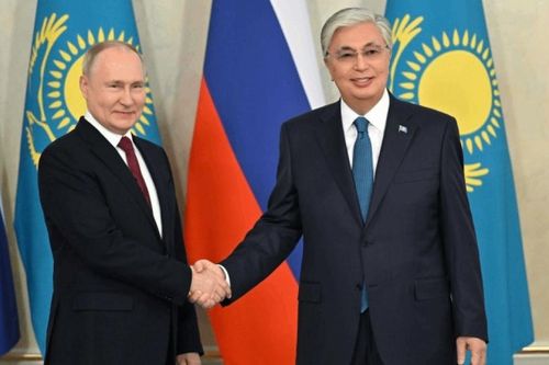 Sau chuyến công du thành công tới Bắc Kinh, Tổng thống Putin quyết định tới thăm một quốc gia Trung Á