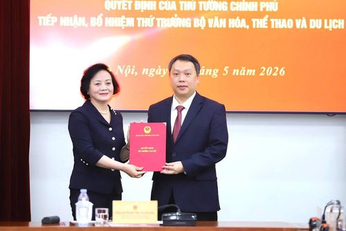 Phó Thủ tướng trao quyết định bổ nhiệm ông Nguyễn Huy Dũng giữ chức Thứ trưởng