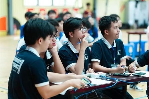 Miễn học phí, cấp phí sinh hoạt 5 triệu đồng/tháng cho sinh viên ngành điện hạt nhân