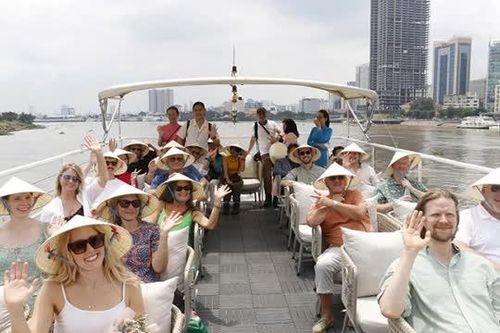 Du lịch TP Hồ Chí Minh đạt doanh thu 193.000 tỷ đồng sau 5 tháng