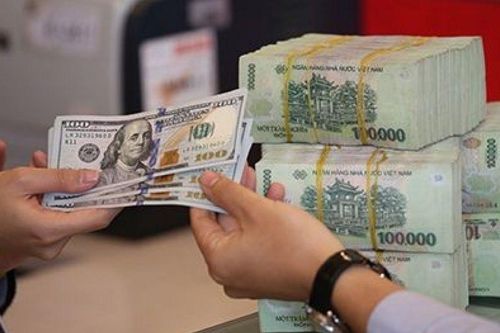 Hơn 10,3 triệu tỷ đồng tiền gửi dân cư chảy vào ngân hàng