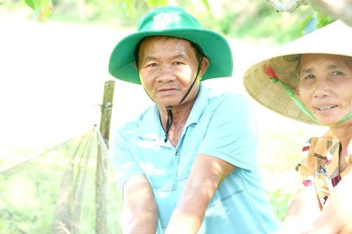 Đánh thức đất khó bằng nghề nuôi ốc