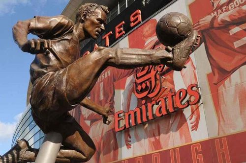 Di sản Thế hệ Bất bại Arsenal sau 20 năm: Từ sân cỏ đến những ghế nóng quyền lực