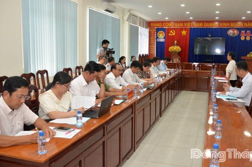 Tiếp 2 công dân liên quan đến Dự án mở rộng Quốc lộ 1A