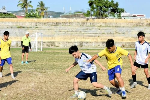 Gần 200 vận động viên tham gia Giải Bóng đá Nam Thiếu niên - Nhi đồng phường An Khê