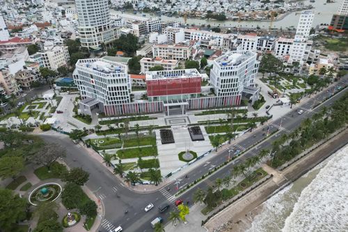 Công trình Trụ sở làm việc Tỉnh ủy, Đoàn Đại biểu Quốc hội và HĐND, UBND tỉnh Khánh Hòa đạt chứng nhận công trình xanh