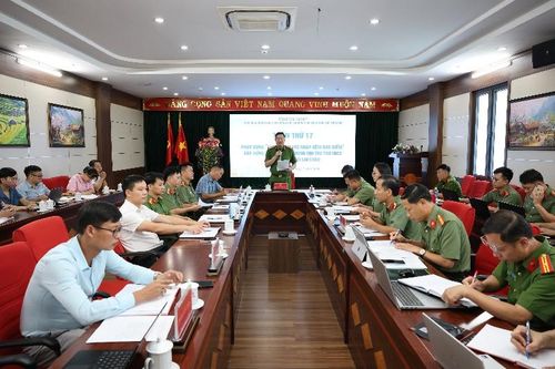 Phát động 'Chiến dịch 100 ngày đêm cao điểm' xây dựng Trường Phổ thông nội trú TH&THCS các xã biên giới Lai Châu