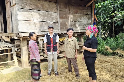 'Sợi dây' thắt chặt tình đoàn kết