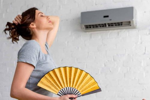 Vì sao bật điều hòa cả đêm mà phòng vẫn nóng?