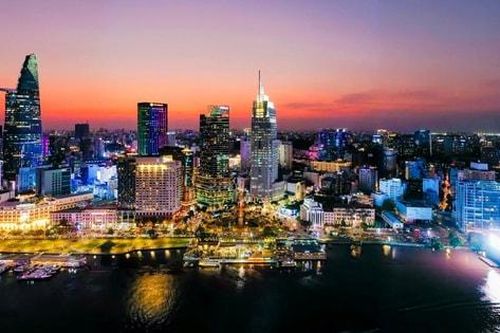 IFC Việt Nam tạo dấu ấn với mô hình 'hai trung tâm, một cấu trúc'