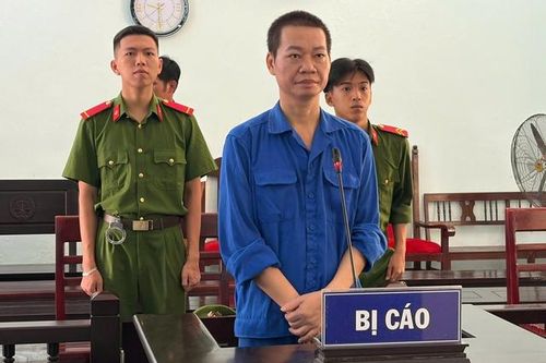 Mở két sắt trộm vàng của 'vợ hờ'