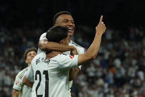 Real Madrid thắng trên xG, Barca thắng ngoài đời