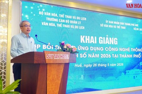 Bồi dưỡng kiến thức chuyển đổi số và trí tuệ nhân tạo cho cán bộ ngành VHTTDL