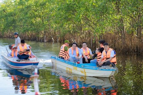Huế: Phát triển du lịch đầm phá và vùng ven biển gắn với bảo tồn hệ sinh thái