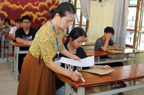 Hơn 22.500 thí sinh Thái Nguyên làm thủ tục dự thi lớp 10