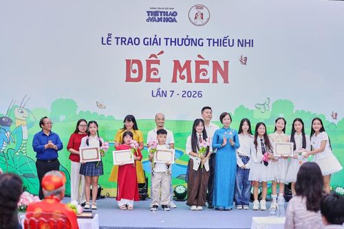 Góc nhìn 365: Đọc, học và 'nhịp cầu' Dế Mèn
