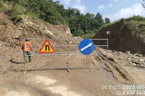 Sạt lở nhiều điểm trên Quốc lộ 6 qua Điện Biên, khẩn trương bảo đảm an toàn giao thông
