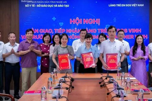 Nghệ An chính thức tiếp nhận Làng trẻ em SOS Vinh và Trường phổ thông Hermann Gmeiner Vinh