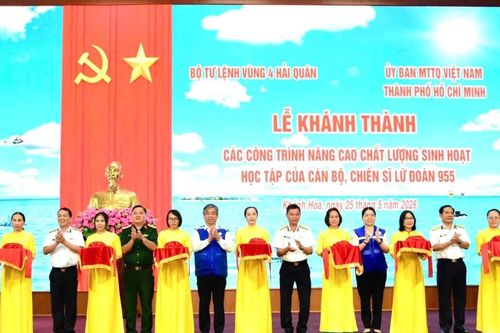 Thành phố Hồ Chí Minh trao tặng công trình tại Lữ đoàn 955