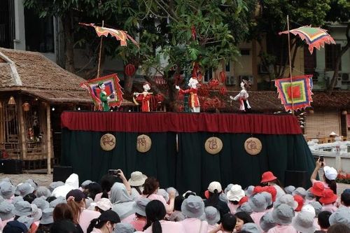 Văn Miếu dành nhiều hoạt động cho trẻ em nhân Ngày Quốc tế Thiếu nhi