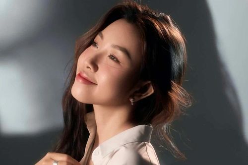 Chủ nhân bản hit 'Bồng bềnh bồng bềnh' Vy Vy hát nhạc thiếu nhi để chữa lành cho người lớn
