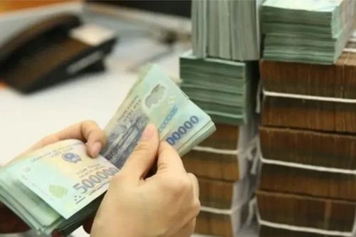 Dư nợ tín dụng 4 tháng tại TPHCM và TP Đồng Nai đạt hơn 6 triệu tỷ đồng