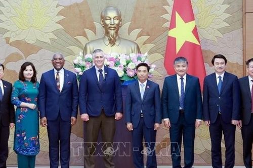 Quốc hội Việt Nam-Hoa Kỳ tăng cường trao đổi đoàn, thúc đẩy hợp tác thực chất