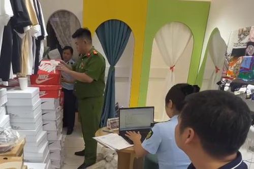 Chuyển hồ sơ tới cơ quan điều tra một hộ kinh doanh hàng nghi giả mạo nhãn hiệu thời trang nổi tiếng