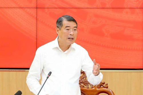 Thủ tướng: Cần Thơ cần đổi mới tư duy, cách làm, đề xuất cơ chế với Trung ương