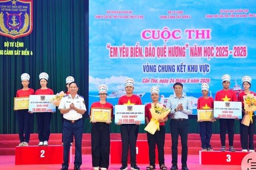 Chung kết khu vực 'Em yêu biển, đảo quê hương'