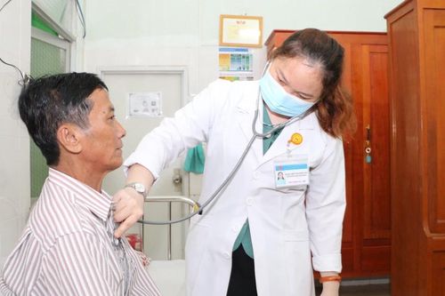 Bộ Y tế: Tháo gỡ khó khăn để triển khai hiệu quả khám sức khỏe định kỳ