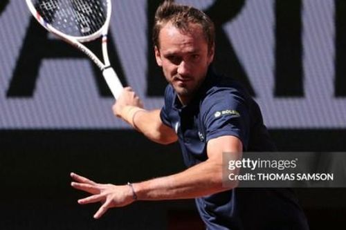 Video tennis Walton – Medvedev: Nghẹt thở 5 set, cái kết bất ngờ (Roland Garros)