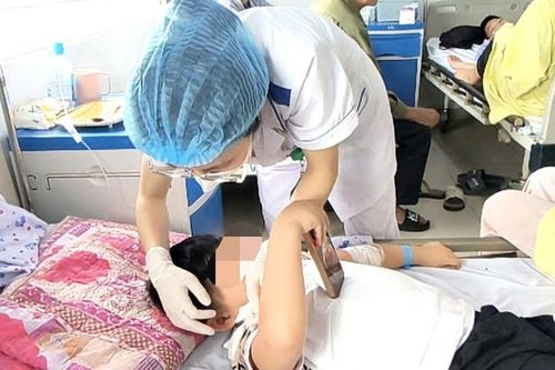 Gia đình 3 thế hệ cùng mắc dị tật