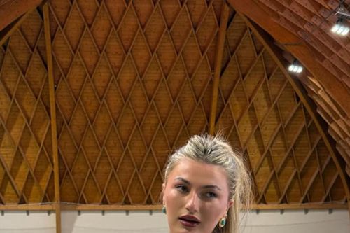Madison Appel: Từ ngôi sao tennis NCAA đến nữ huấn luyện viên triệu view gây sốt tại Mỹ